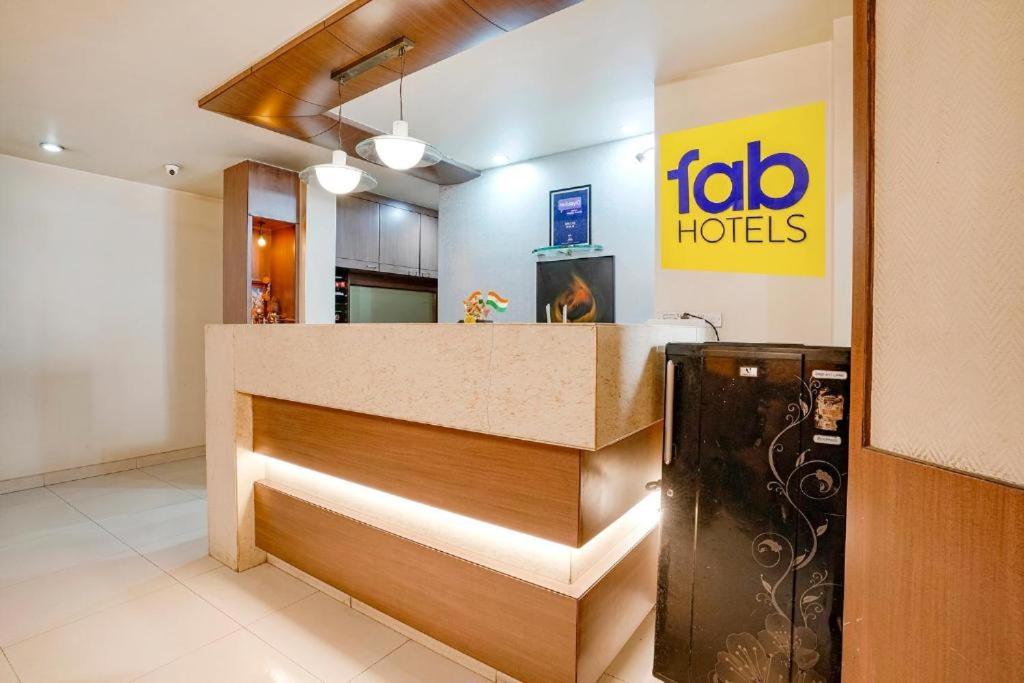 Gandharva Residency Swargate Hotell Pune Exteriör bild